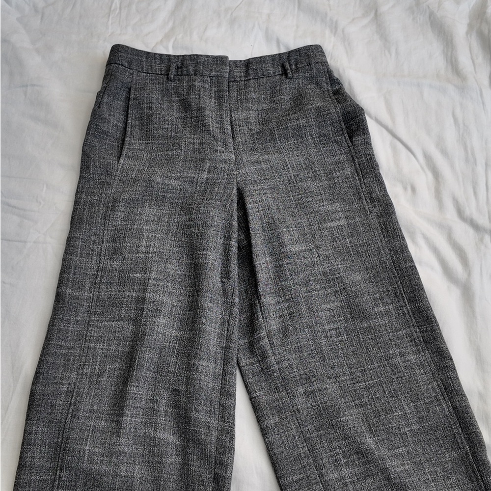 Ann Taylor Black and Gray Textured Pants